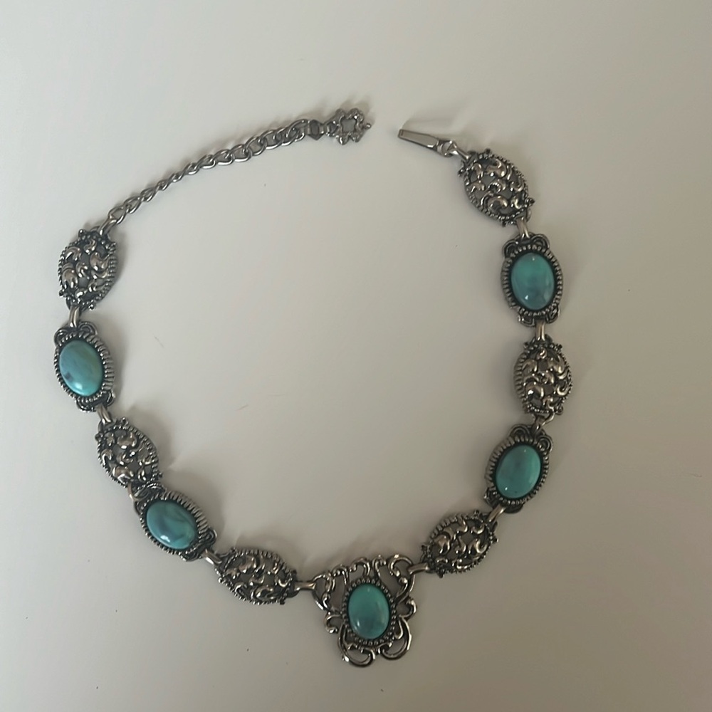 Turquoise fashion necklace